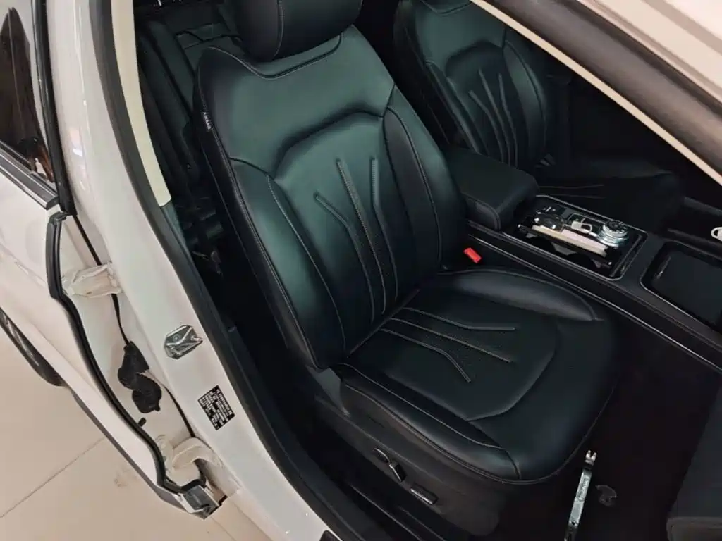 Ford Edge — миниатюра 25