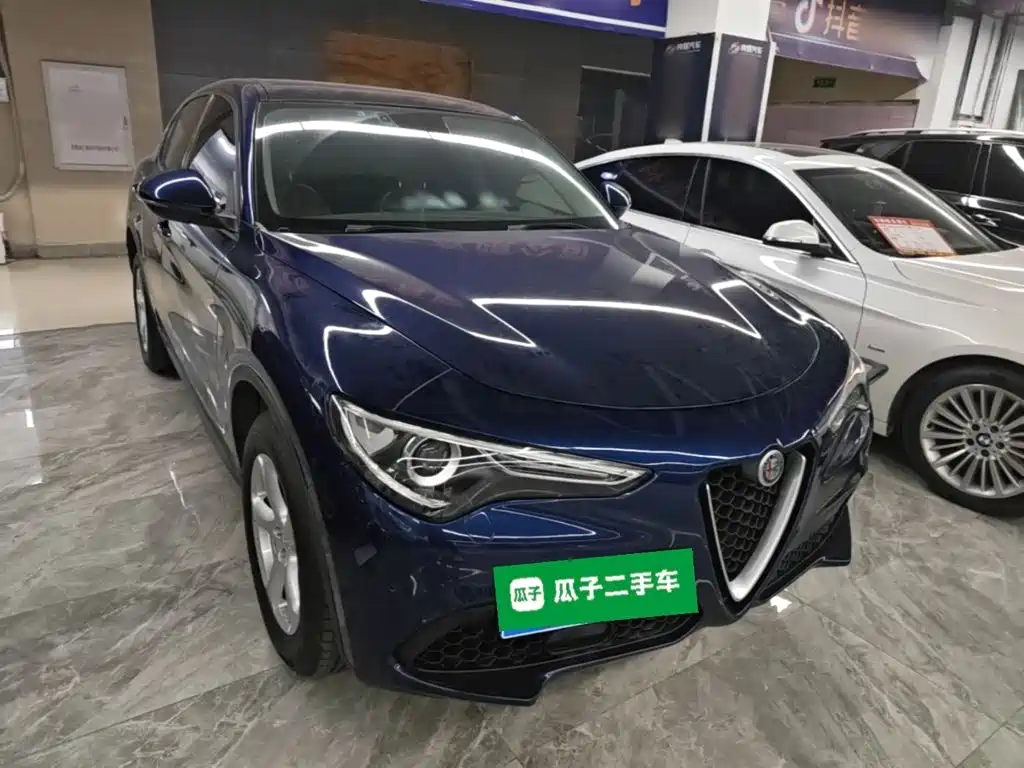 Alfa Romeo Stelvio — миниатюра 4