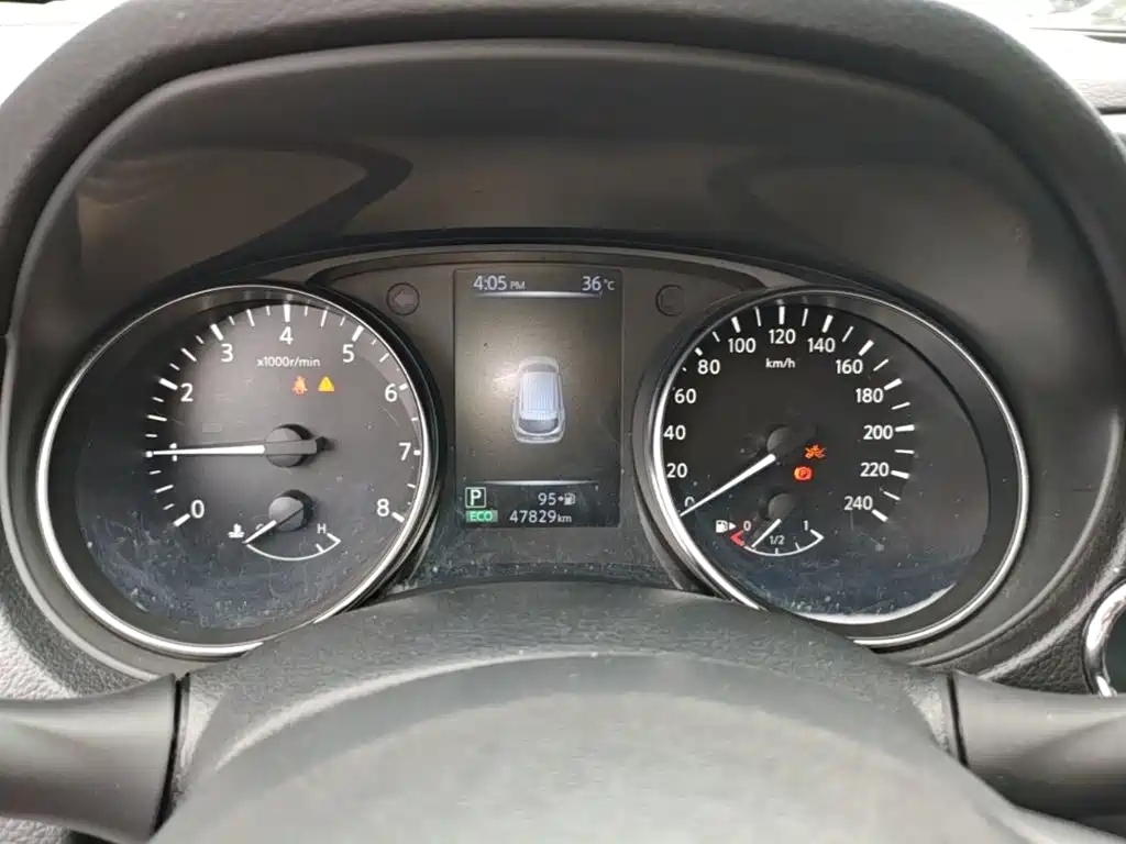 Nissan Qashqai — миниатюра 8