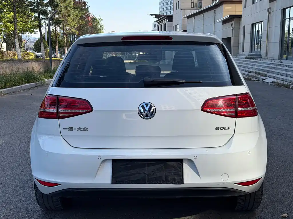 Volkswagen Golf — миниатюра 4