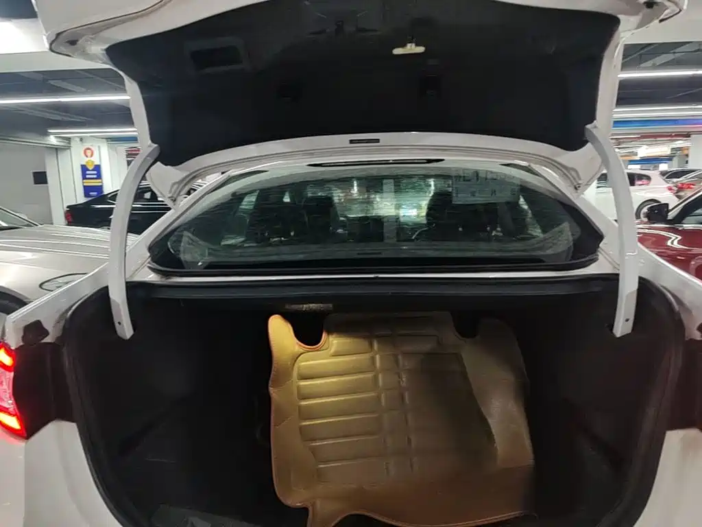 Ford Mondeo — миниатюра 19