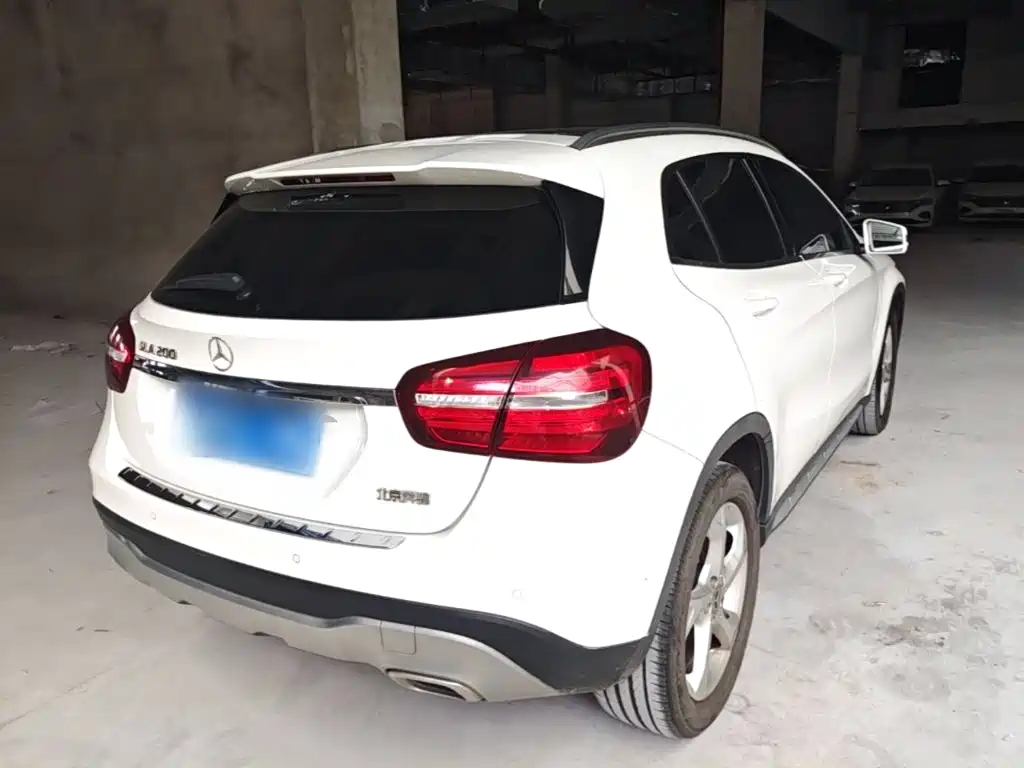 Mercedes-Benz GLA — миниатюра 7
