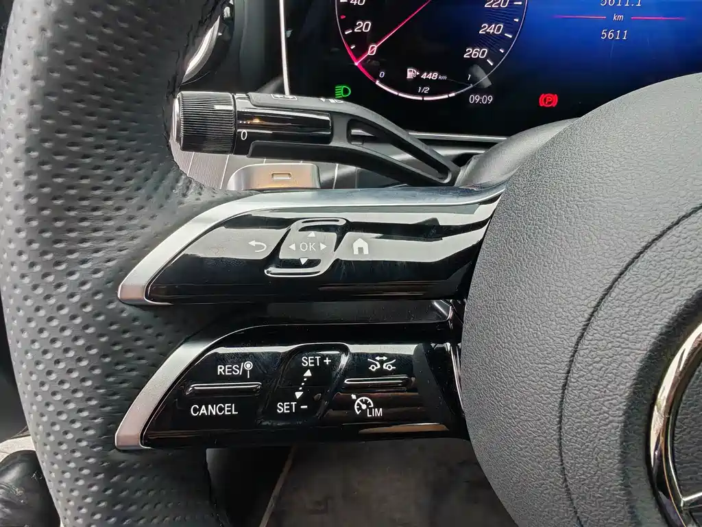 Mercedes-Benz C-Class — миниатюра 11