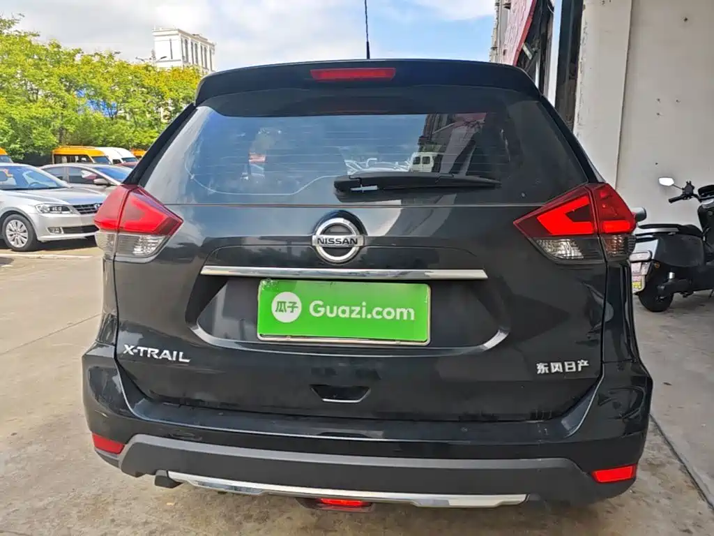 Nissan X-Trail — миниатюра 4