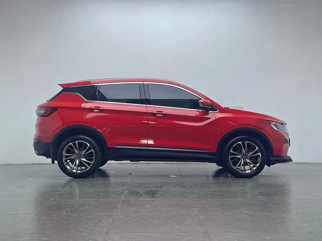 Geely Binyue — миниатюра 7