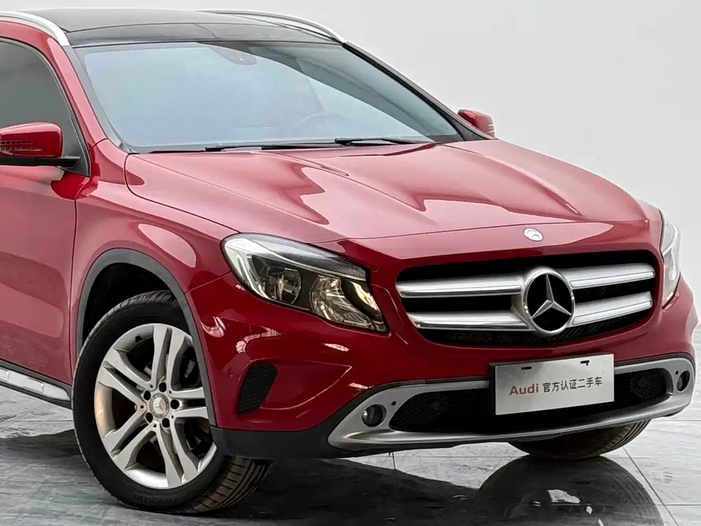 Mercedes-Benz GLA 2015 GLA 200
