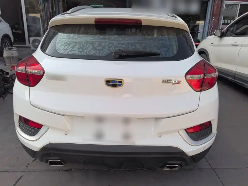 Geely Emgrand GS — миниатюра 6