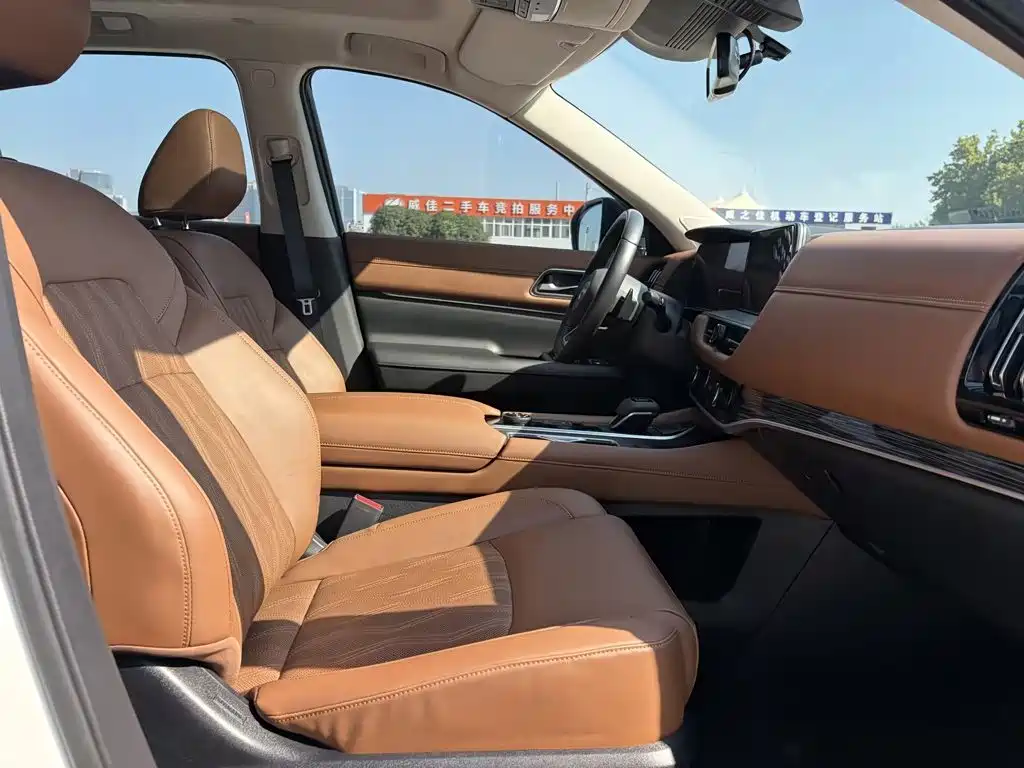Nissan Teramont — миниатюра 14