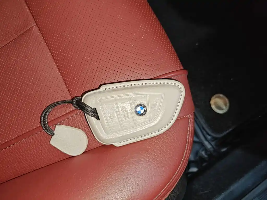 BMW 5 Series — миниатюра 9