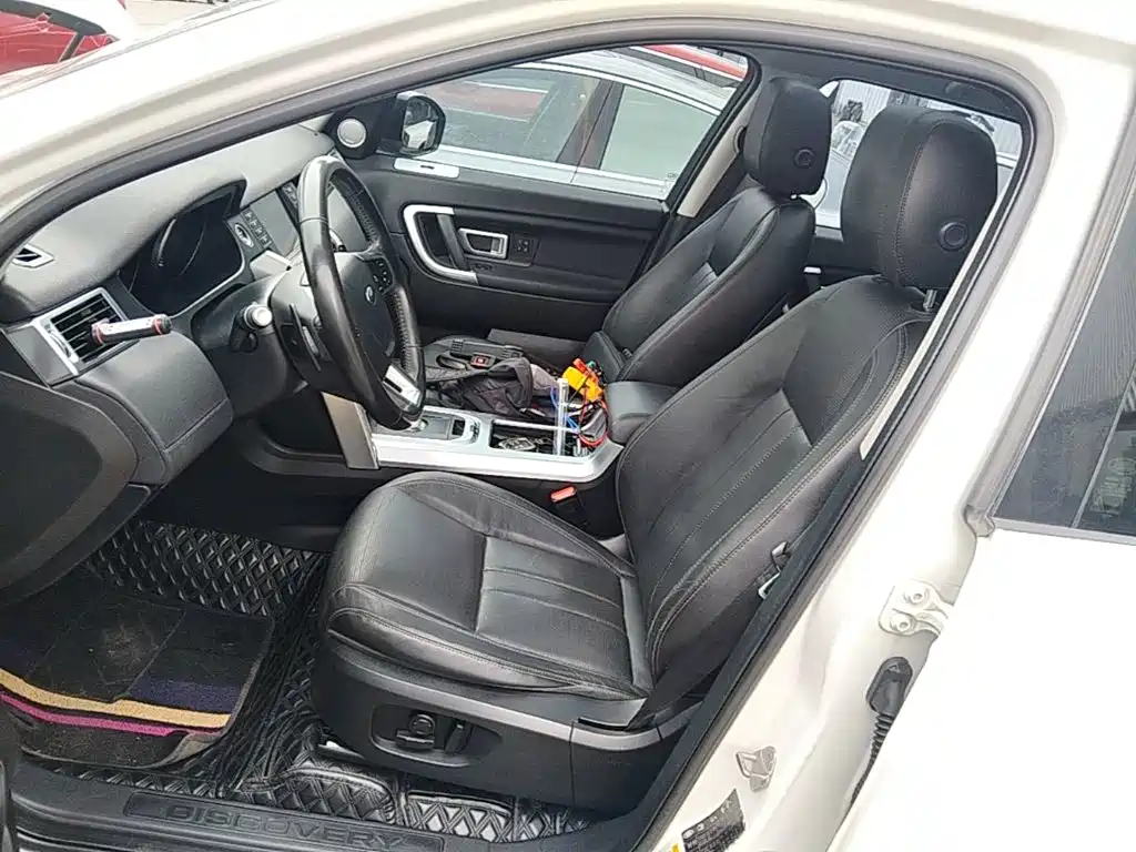 Land Rover Discovery Sport — миниатюра 15