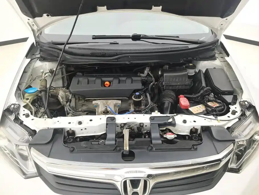Honda Civic — миниатюра 10