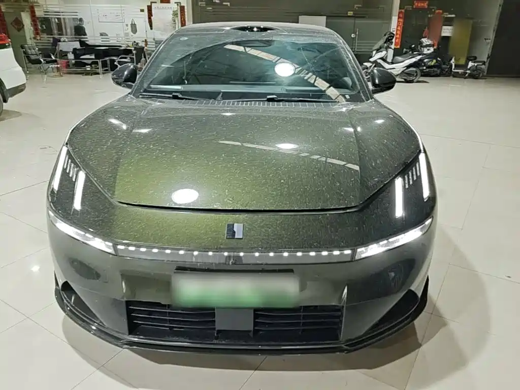Lynk & Co 10 — миниатюра 3