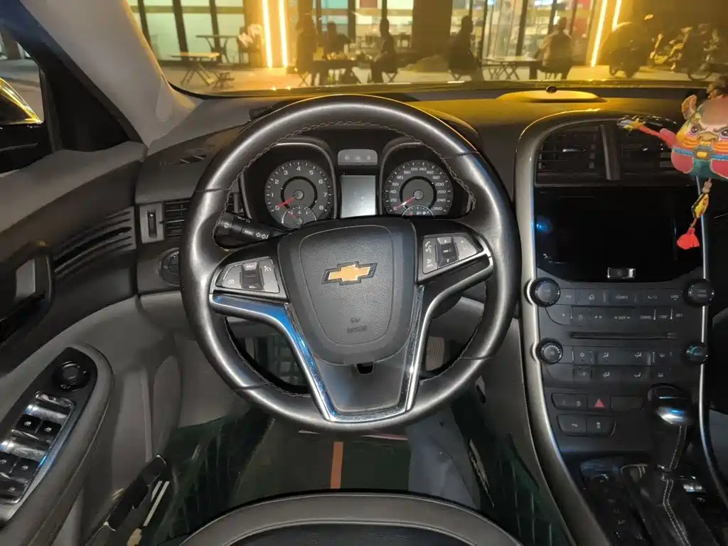 Chevrolet Malibu — миниатюра 11