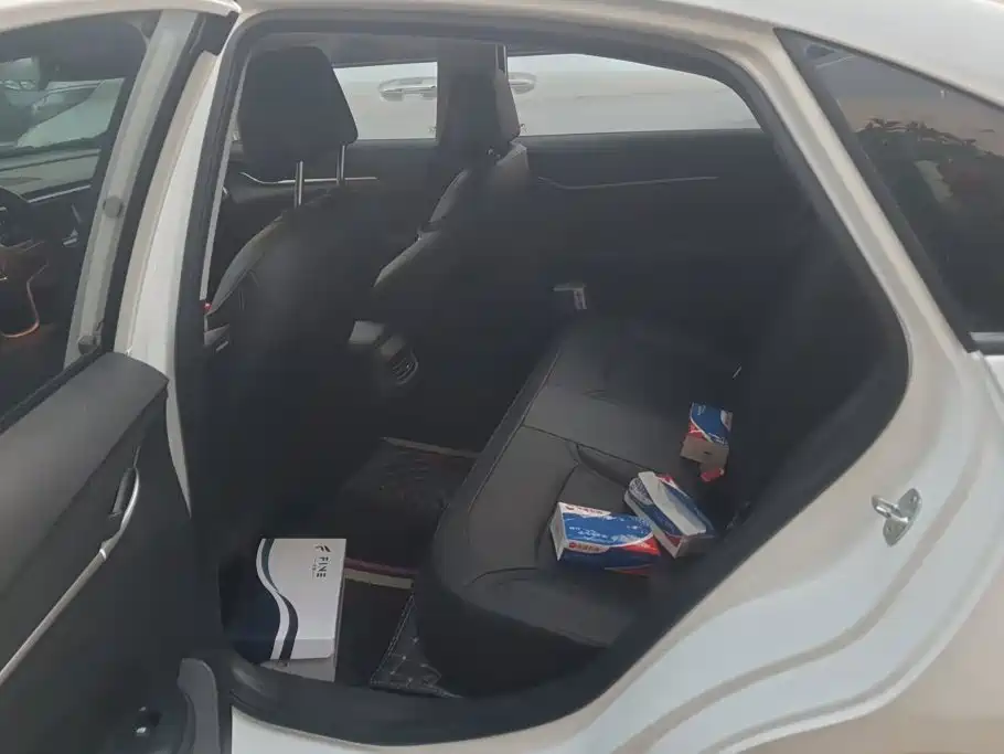 Buick Excelle — миниатюра 11
