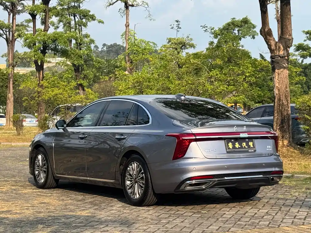 Hongqi Hongqi H5 — миниатюра 4