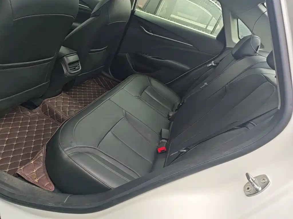 Buick Excelle — миниатюра 17