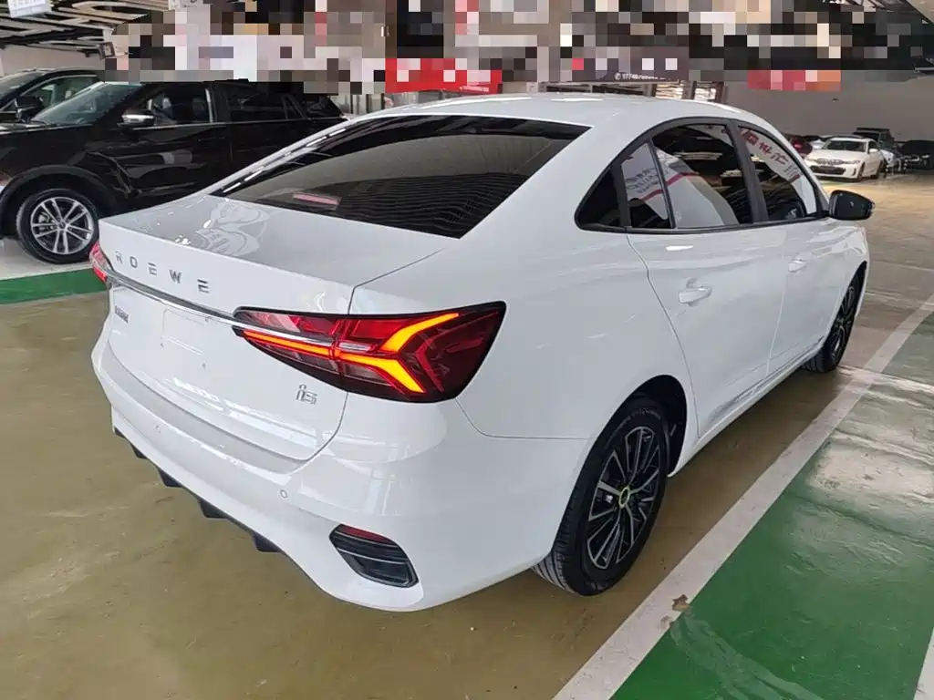 Roewe i5 — миниатюра 7