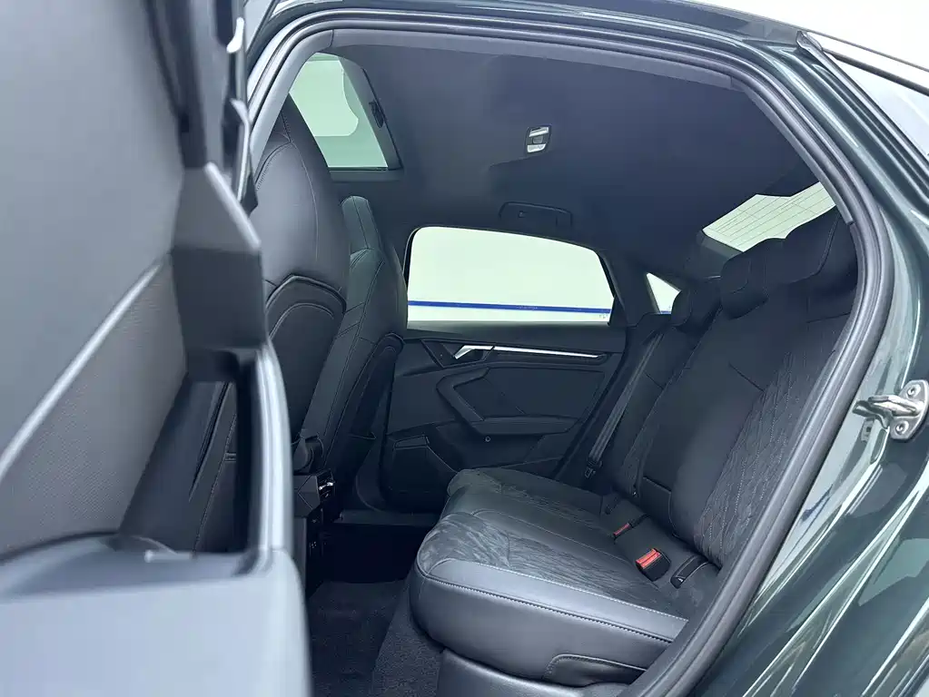 Audi A3 — миниатюра 9