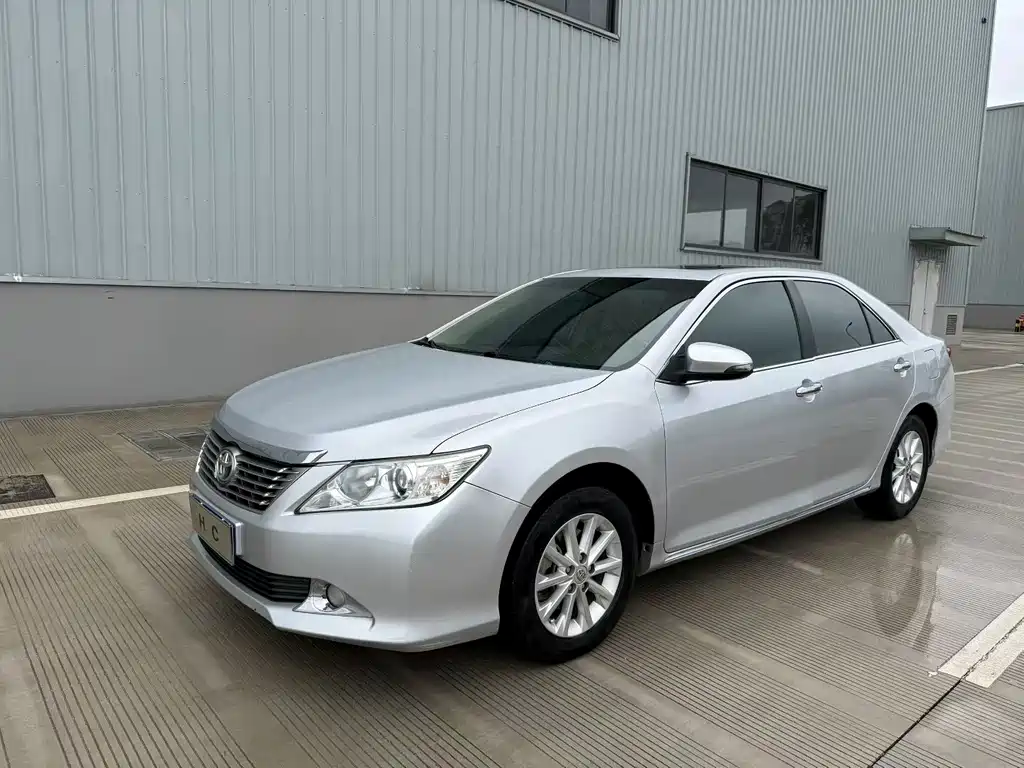 Toyota Camry 2014