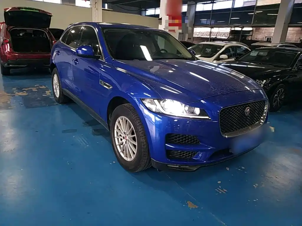 Jaguar F-PACE — миниатюра 4