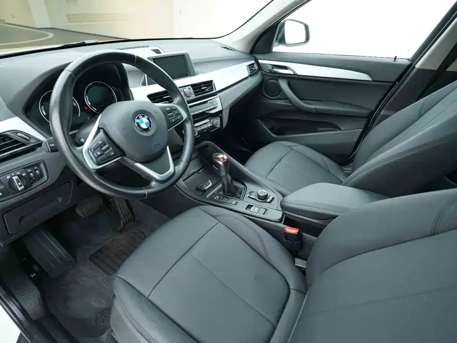 BMW X1 — миниатюра 9