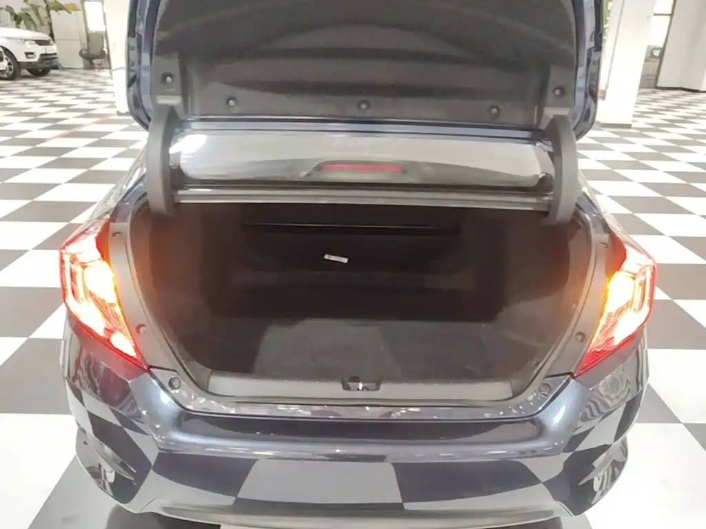 Honda Civic — миниатюра 19