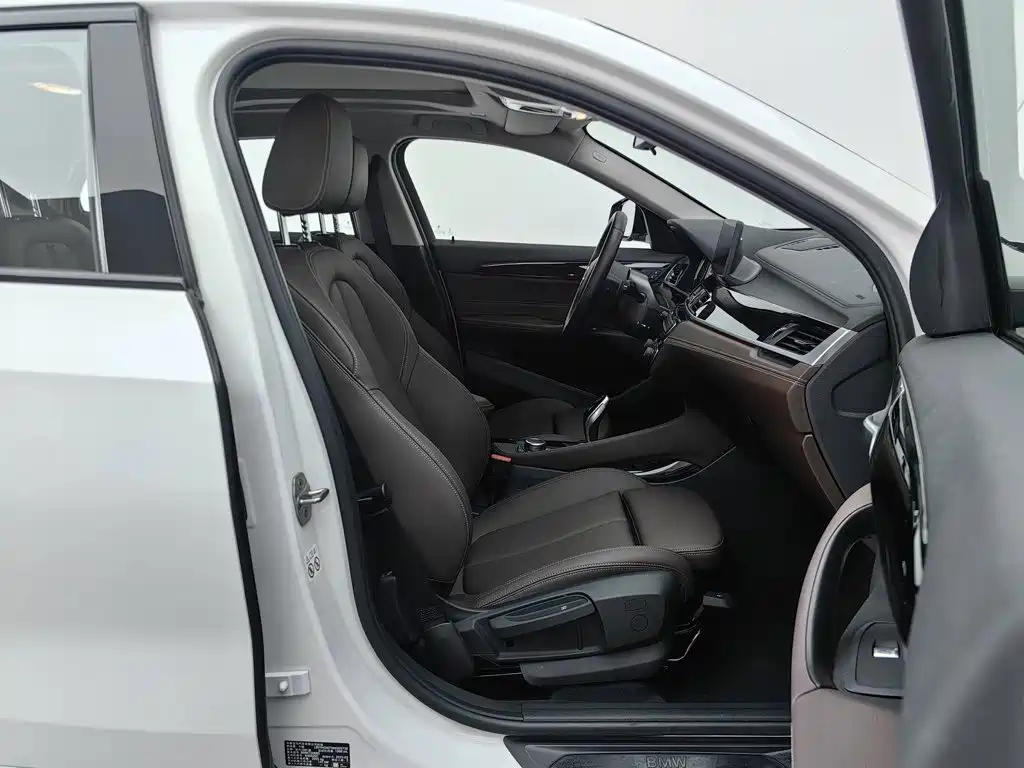 BMW X2 — миниатюра 23