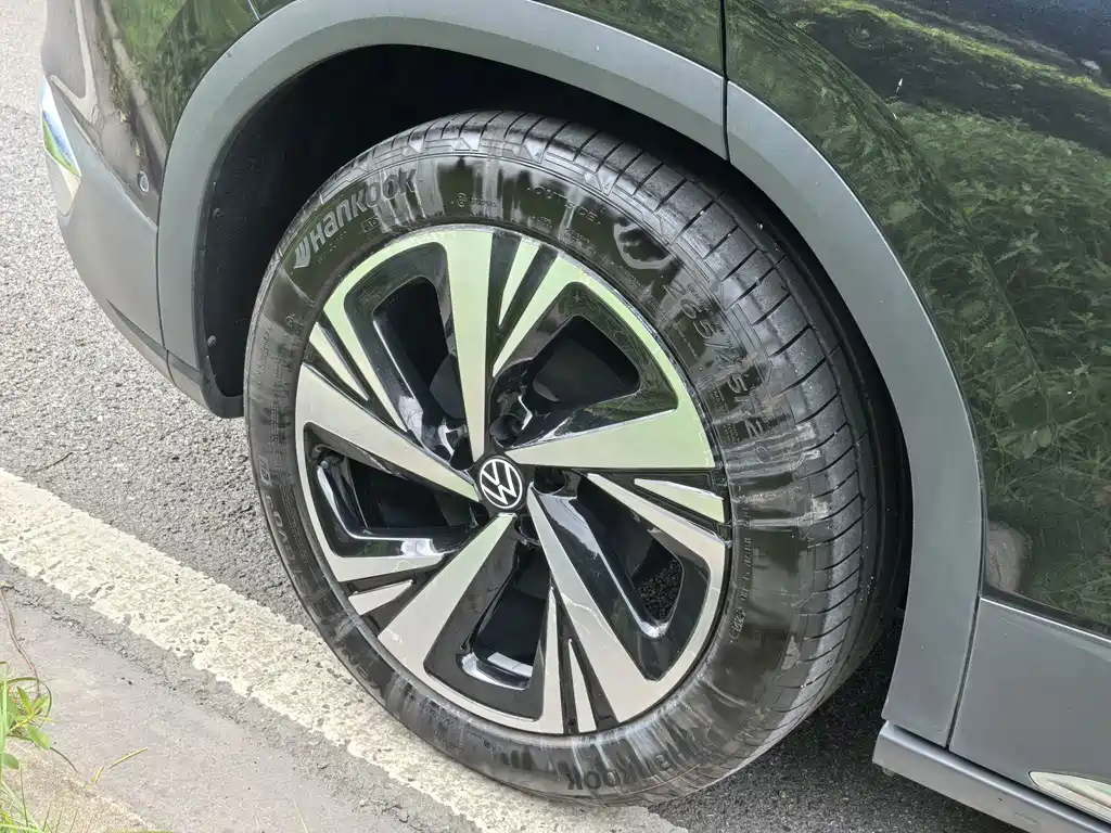 Volkswagen ID.6 Crozz — миниатюра 19