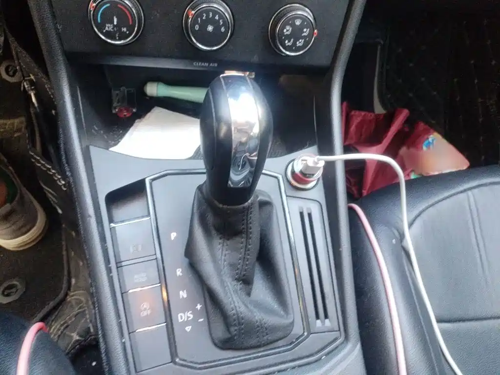 Volkswagen Lavida — миниатюра 7