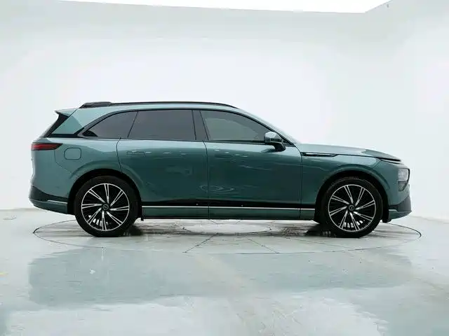 XPeng G9 — миниатюра 6