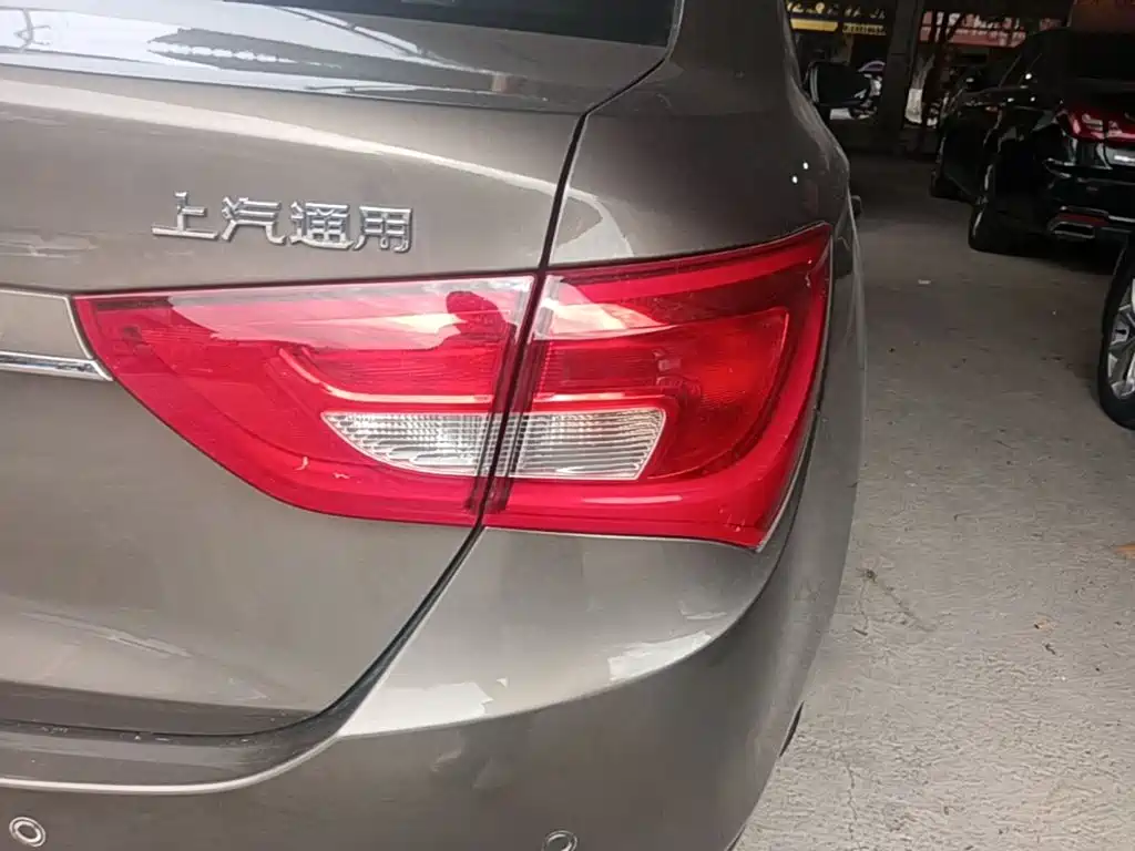 Buick Excelle — миниатюра 8