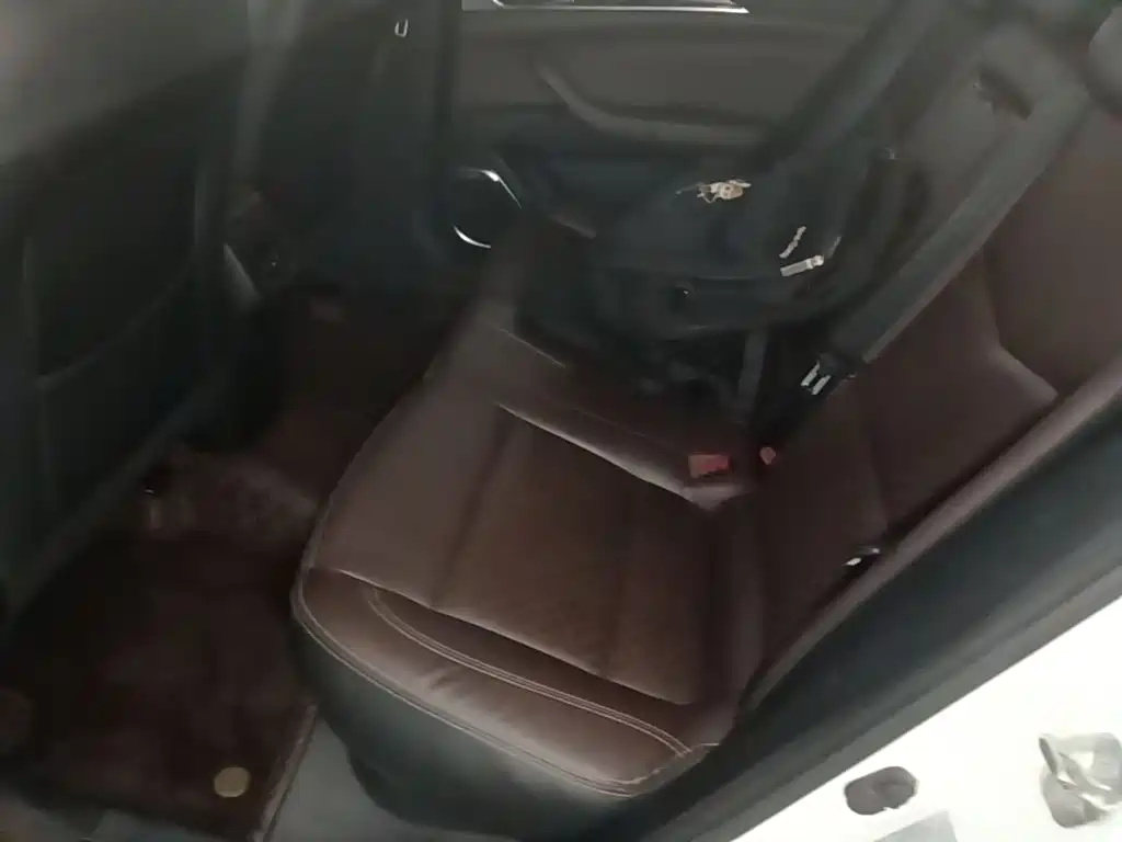 Changan Eado — миниатюра 17