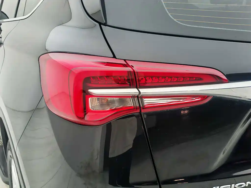 Buick Envision Plus — миниатюра 18