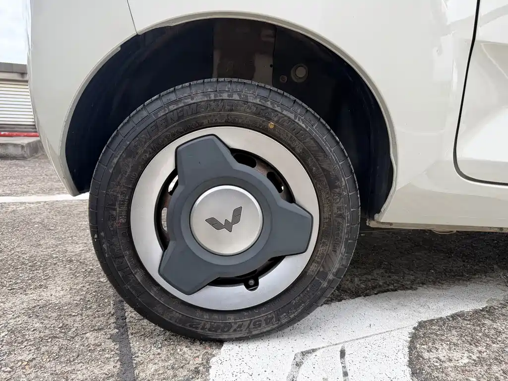 Wuling MINIEV — миниатюра 19