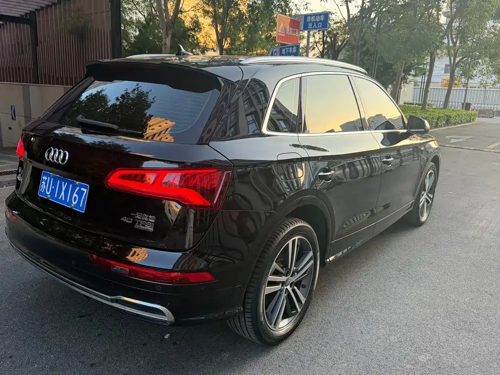 Audi Q5L — миниатюра 11