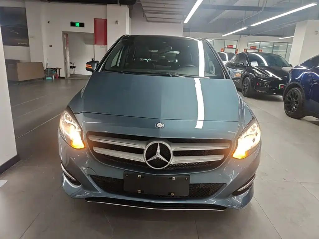 Mercedes-Benz B-Class — миниатюра 3