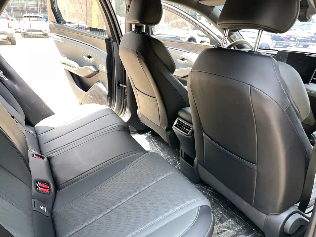 BYD Qin L — миниатюра 12