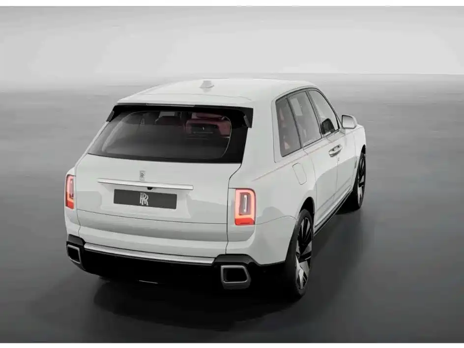 Rolls-Royce Cullinan — миниатюра 3