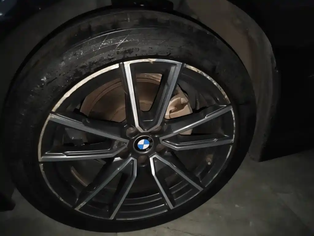 BMW 3 Series — миниатюра 23