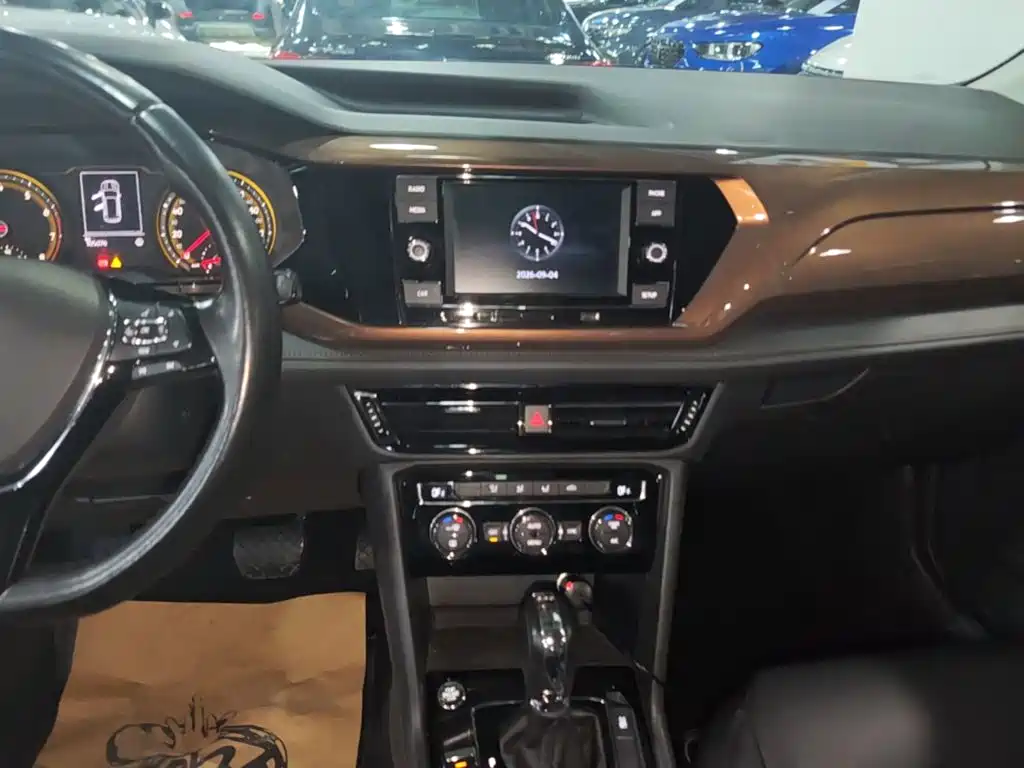 Volkswagen Tharu — миниатюра 13