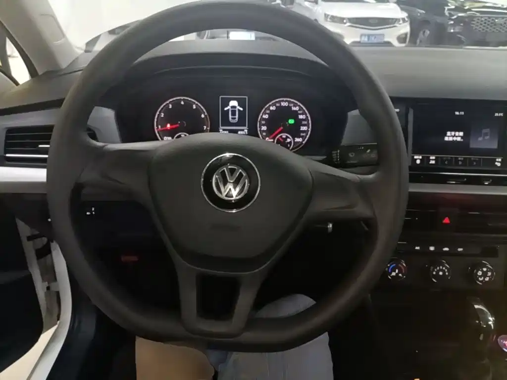 Volkswagen Lavida — миниатюра 11