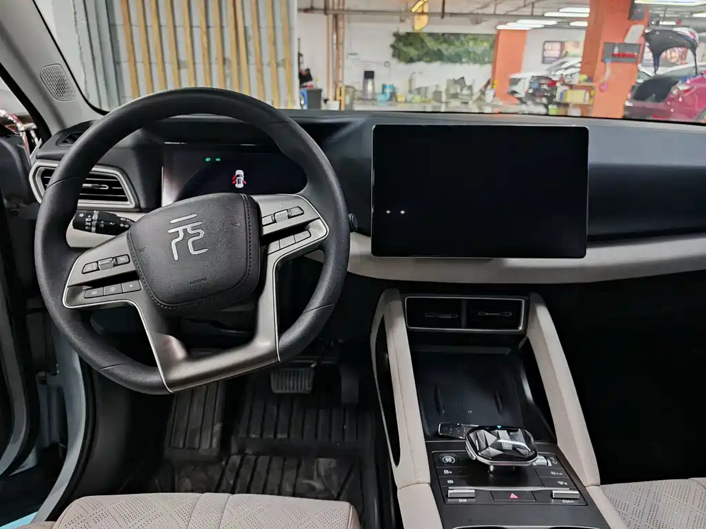 BYD Yuan UP — миниатюра 8