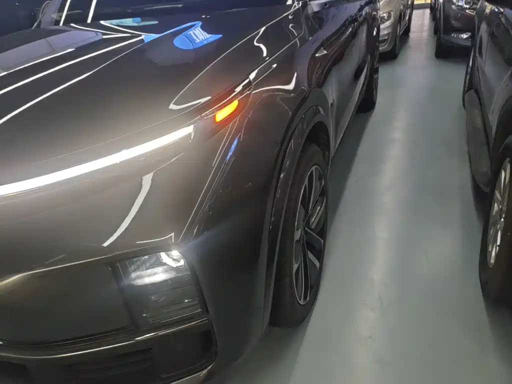 Li Auto Li L8 — миниатюра 24
