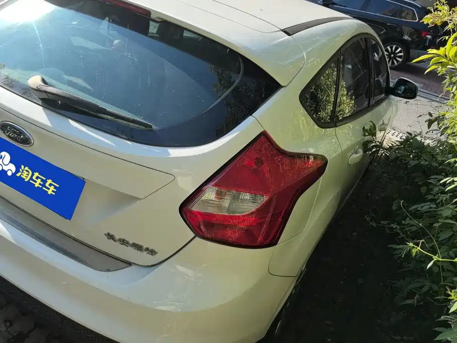 Ford Focus — миниатюра 3
