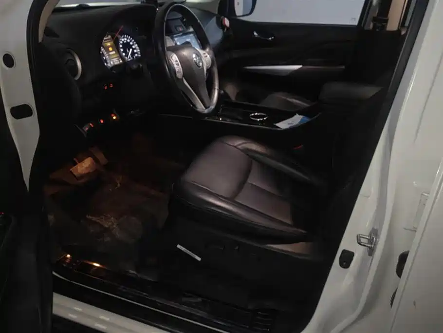 Nissan Terra 2020 2.5L XV 4WD AT Flagship