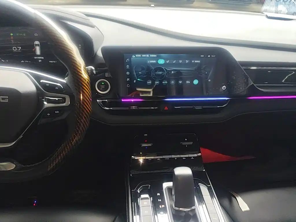 Wuling Victory — миниатюра 13
