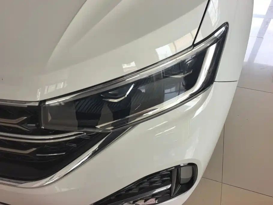 Volkswagen TayronX X 2023 330TSI Luxury