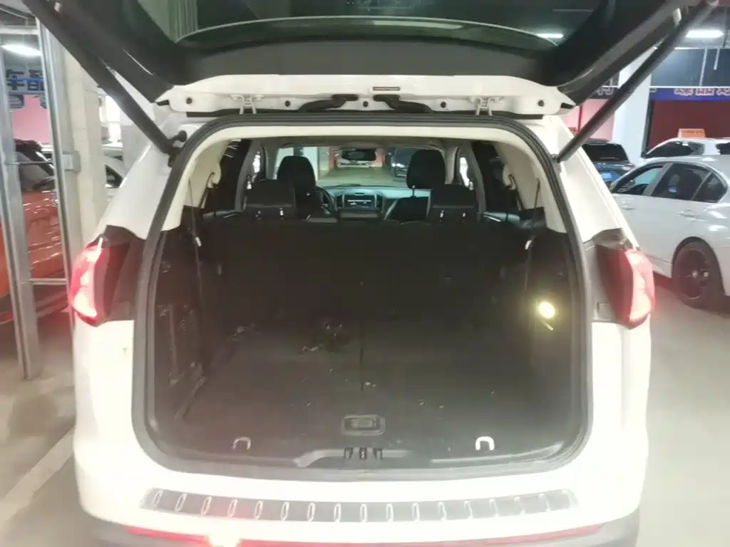 Ford Edge — миниатюра 19