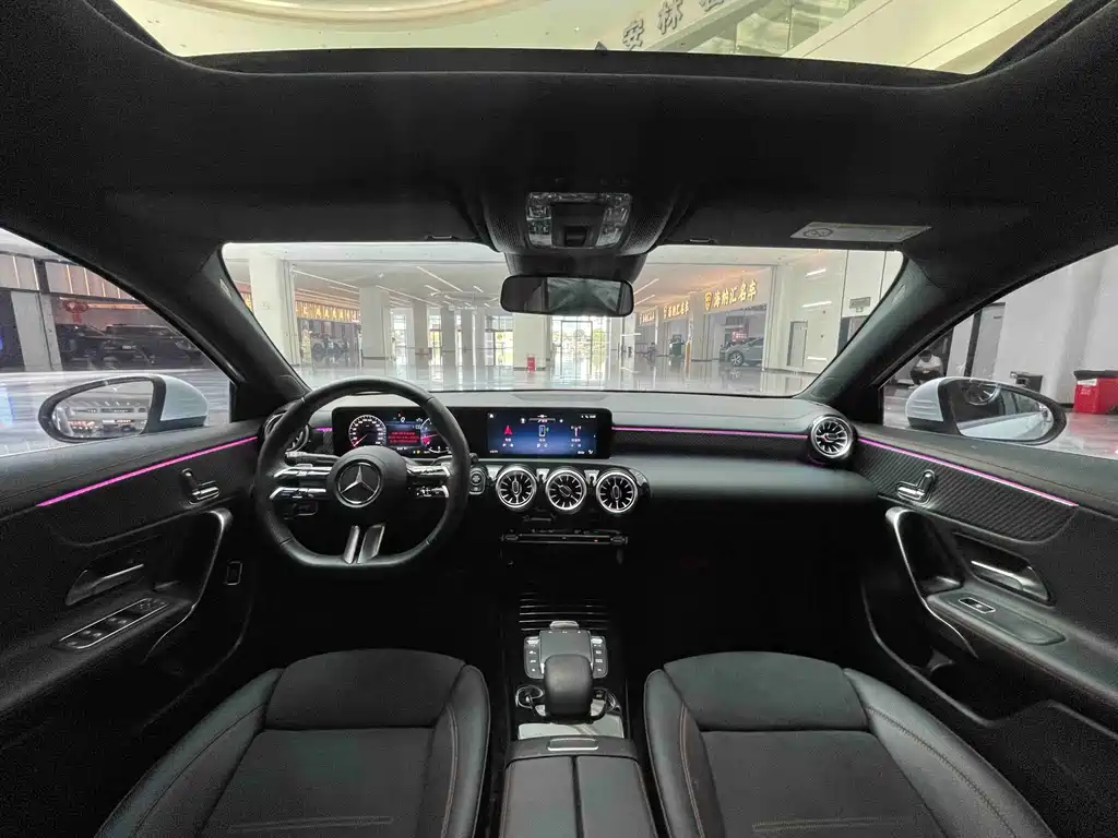 Mercedes-Benz A-Class — миниатюра 6