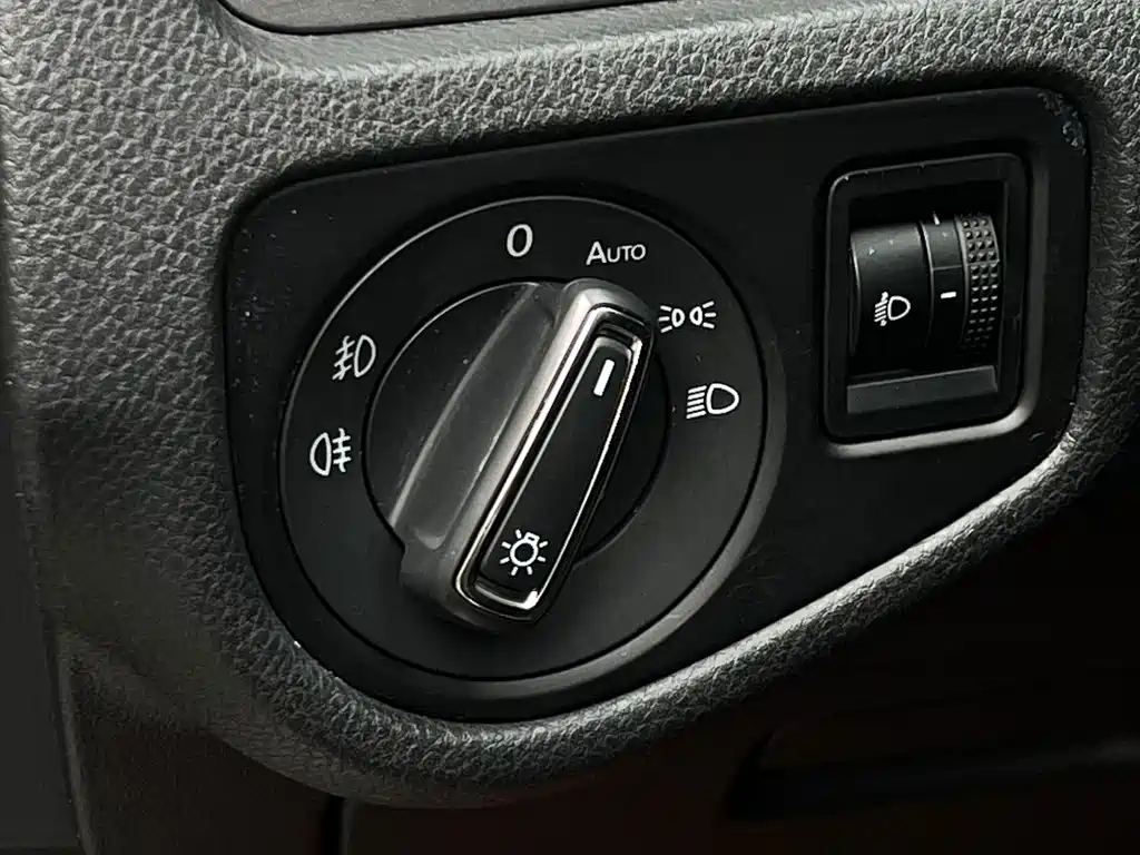 Volkswagen Golf — миниатюра 4